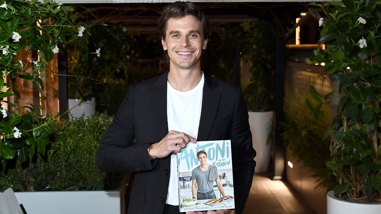 Queer Eye star Antoni Porowski