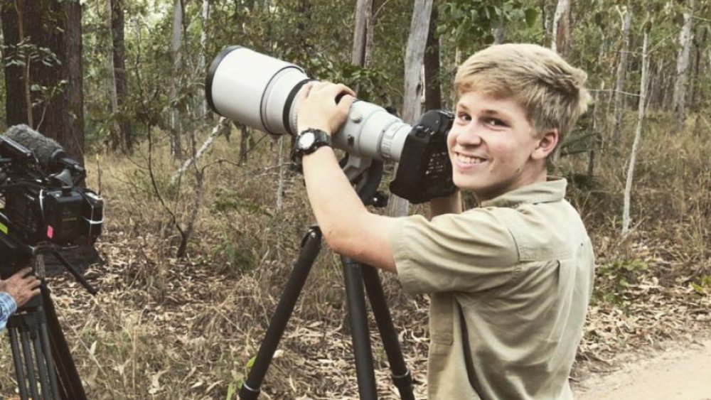 Robert Irwin, Bindi Irwin's brother