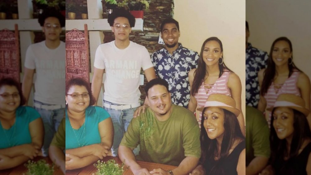 Pedro and Chantel Jimeno and her family