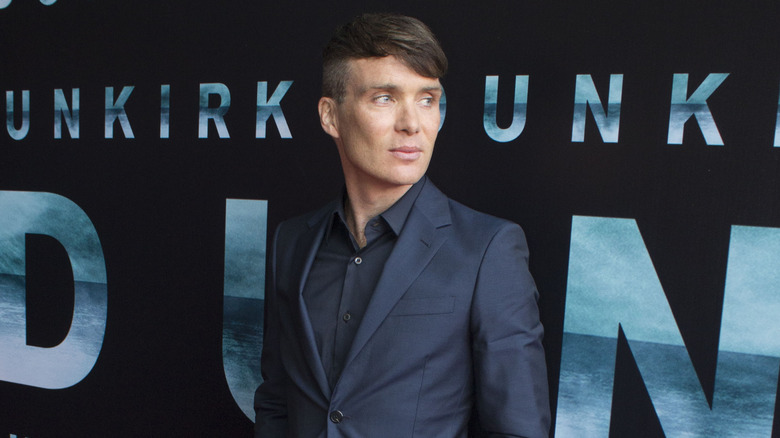 Cillian Murphy Peaky Blinders haircut 