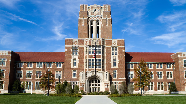 University of Tennessee, which has a course named after Dolly Parton