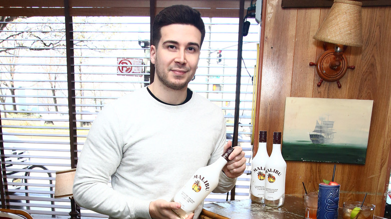 Vinny Guadagnino at home