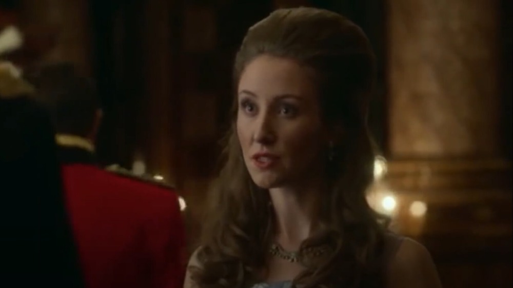 Erin Doherty as Princess Anne in The Crown with the iconic hairstyle