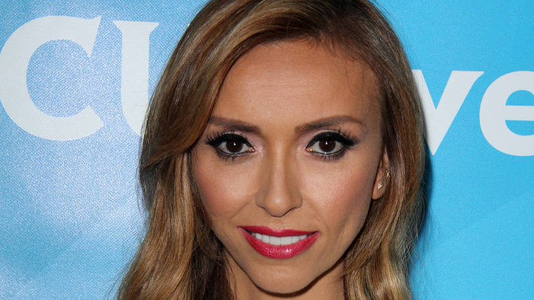 Giuliana Rancic smiling