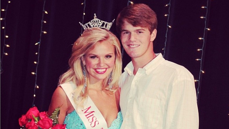 Hannah B as Miss Tuscaloosa