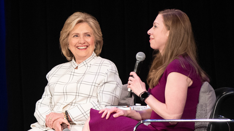 Hillary Clinton with daughter Chelsea