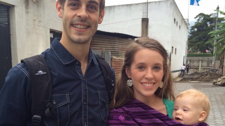 Derick Dillard, Jill Duggar and son