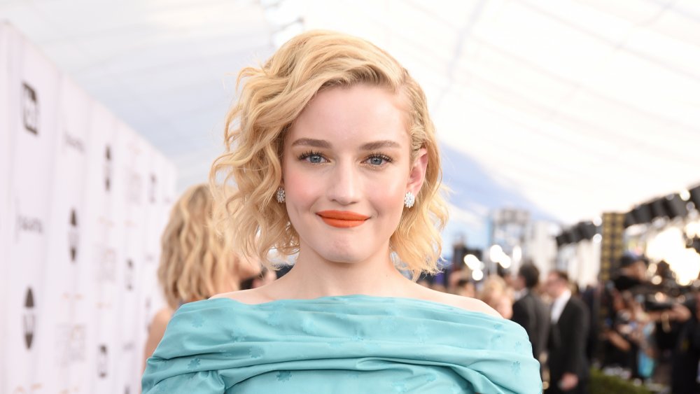 Julia Garner at the 2019 SAG Awards