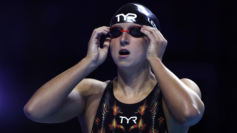 Katie Ledecky preparing to swim