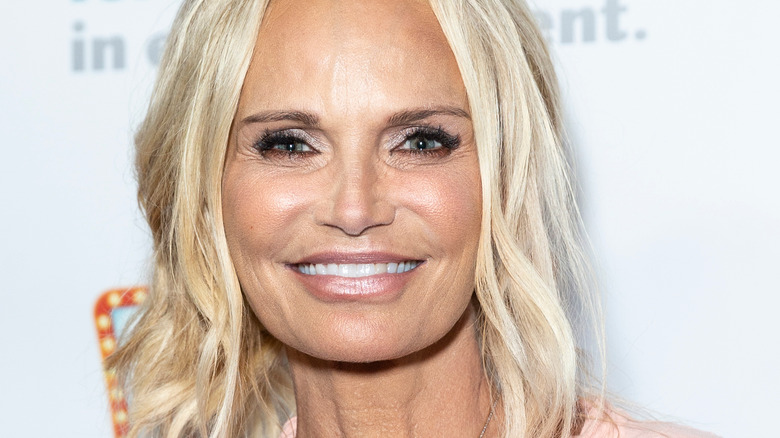 Kristin Chenoweth smiling