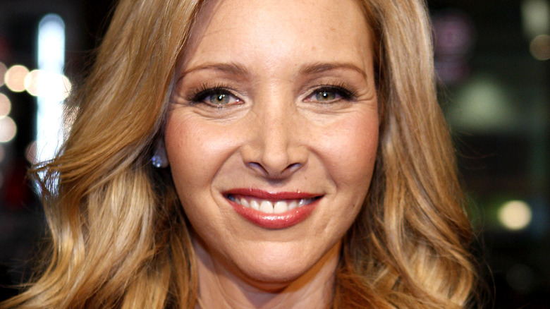 Lisa Kudrow smiling