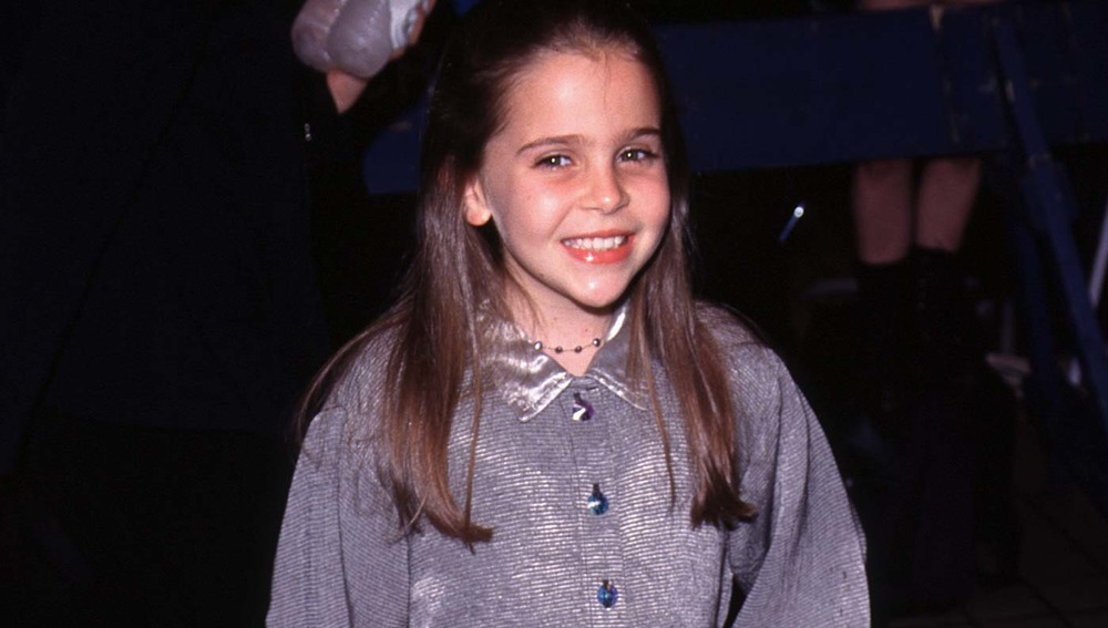 Young Mae Whitman posing