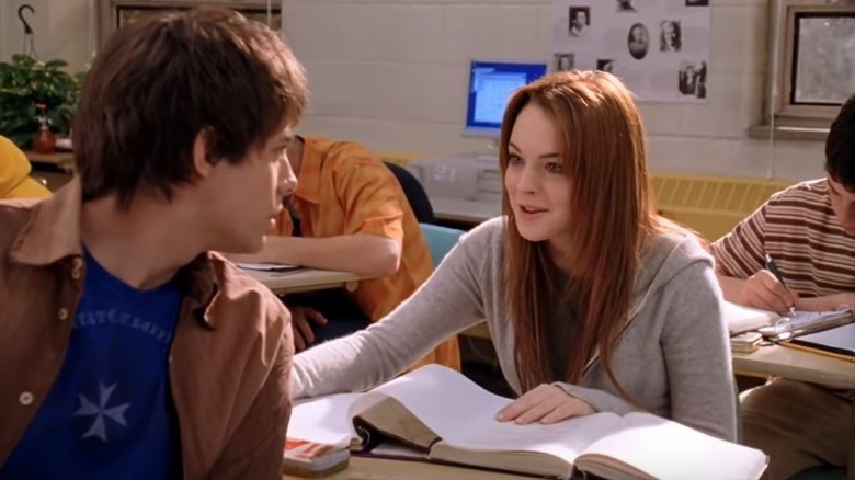 Lindsay Lohan & Jonathon Bennett in Mean Girls scene