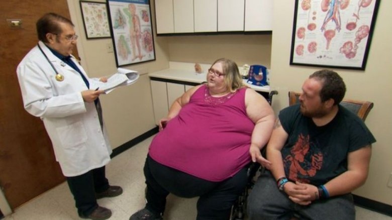 Nicole Lewis with Dr. Now and spouse on My 600-lb Life