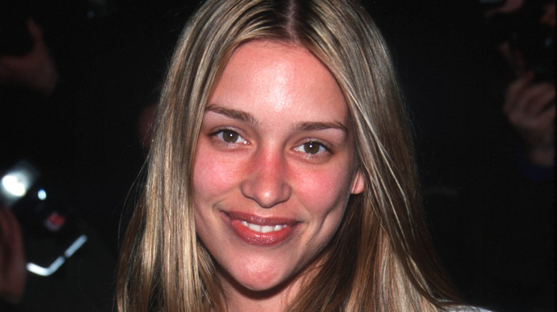 A young Piper Perabo