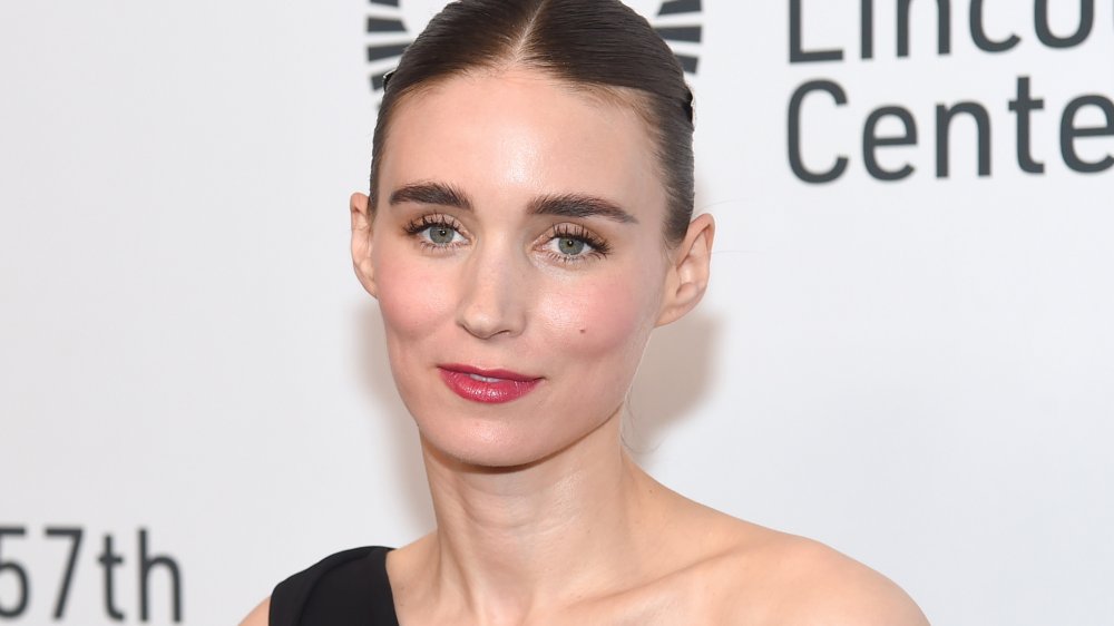 1000px x 562px - The Untold Truth Of Rooney Mara