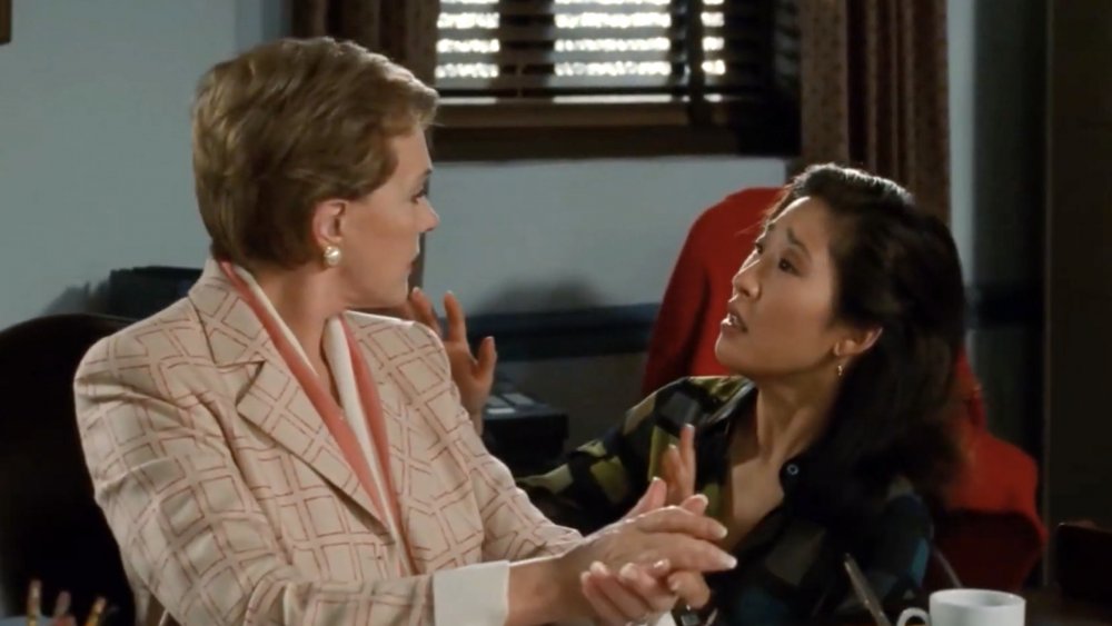 Sandra Oh and Julie Andrews in The Princess Diaries