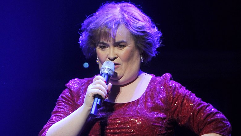 Susan Boyle red dress