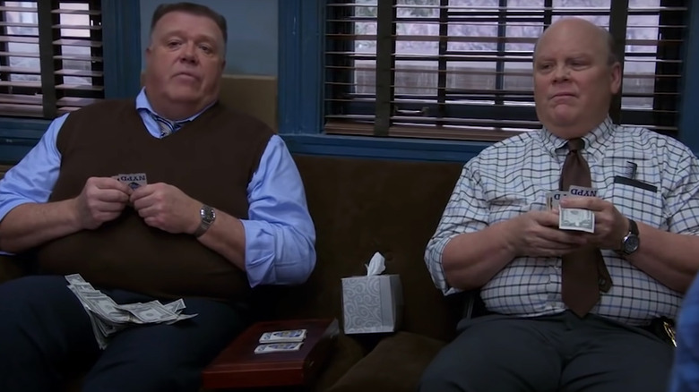 Scully, HItchcock in "Brooklyn Nine-Nine"