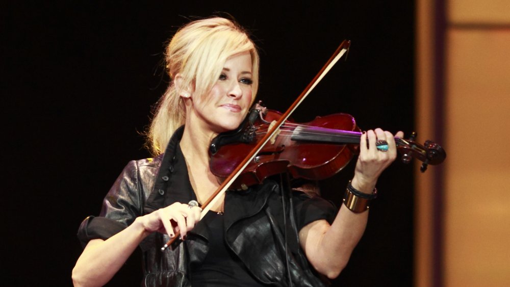 Martie Maguire of the Dixie Chicks performing in 2013