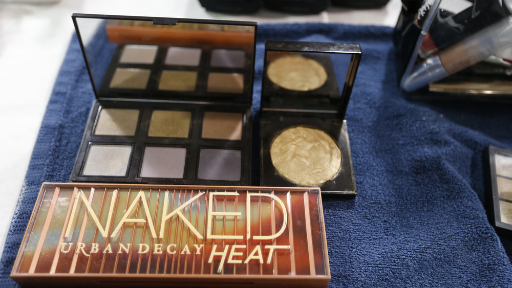 Urban Decay Naked eyeshadow palette