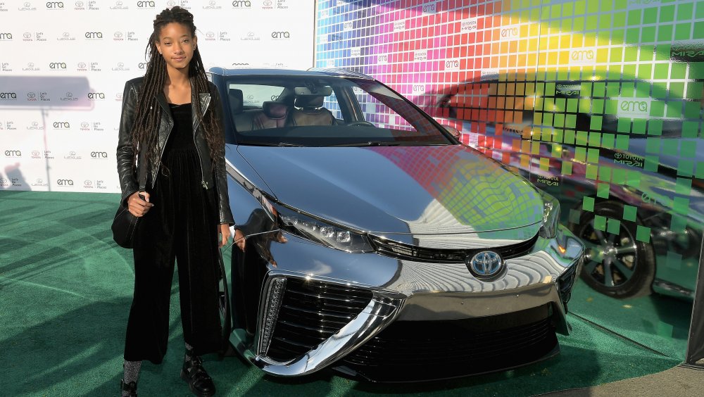 Willow Smith and her car in 2017