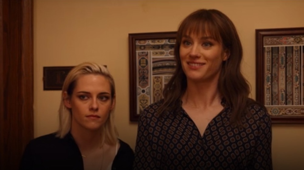 Mackenzie Davis in Happiest Season