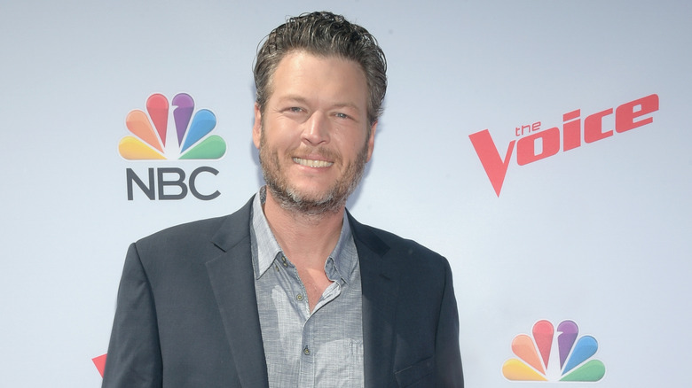 Blake Shelton on the red carpet