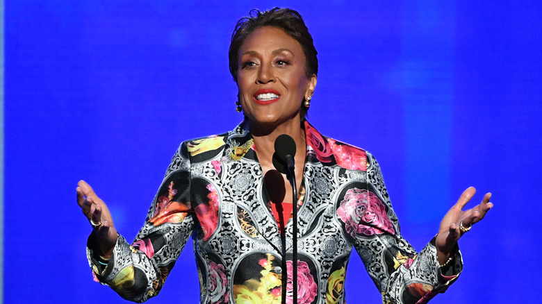 Robin Roberts at a speaking engagement 