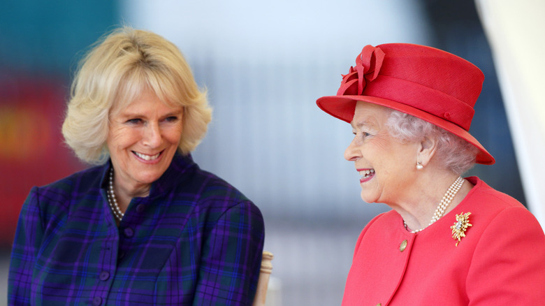 The Wedding Gift Queen Elizabeth Gave Camilla Parker Bowles And Her ...