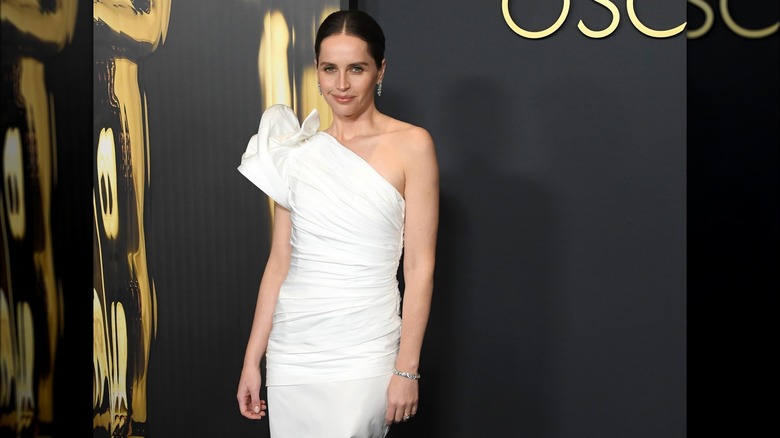 Felicity Jones smiling on red carpet