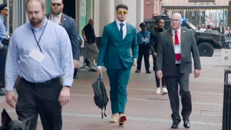 Patrick Mahomes walking