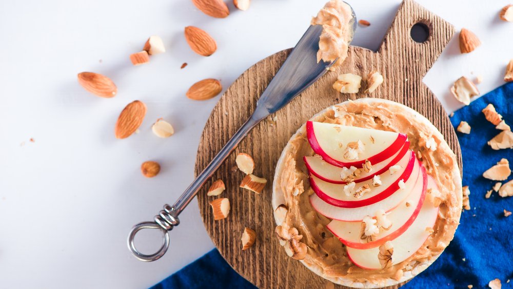 apples with nut butter