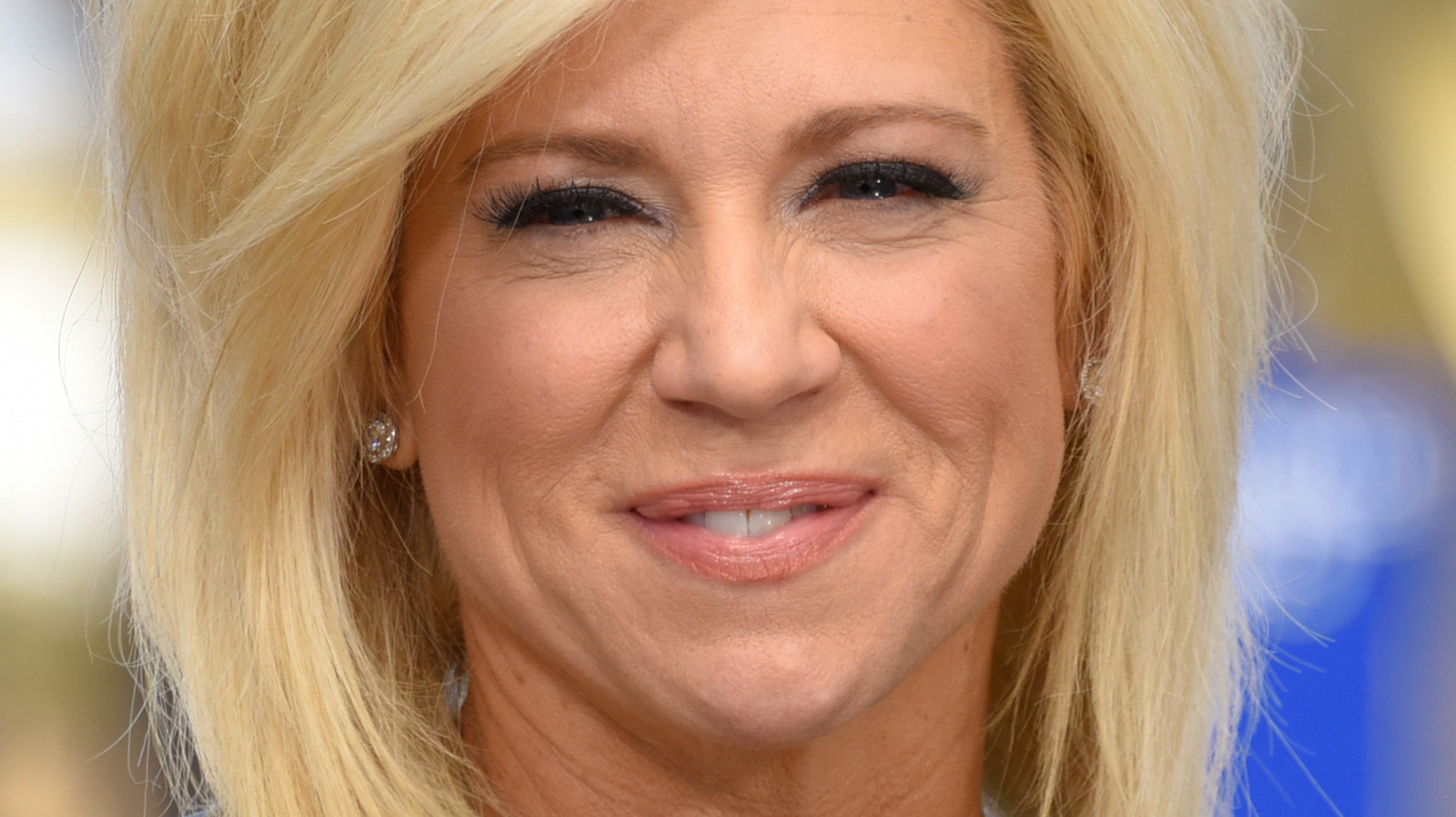 theresa-caputo-reveals-the-best-and-worst-thing-about-being-a-medium