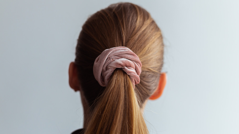 Hair tie ponytail