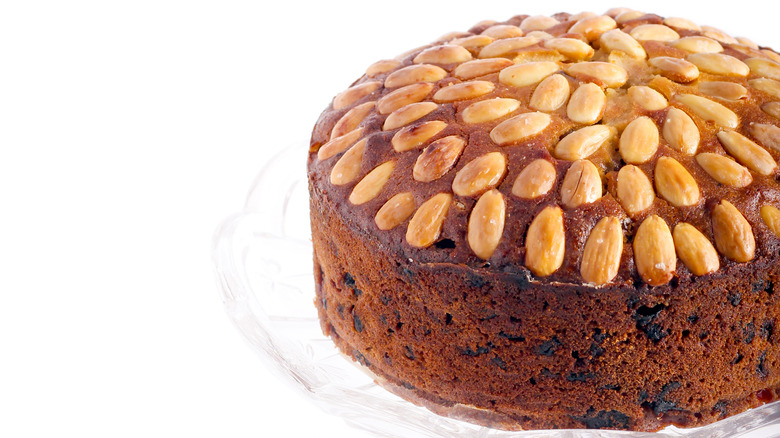 Dundee cake