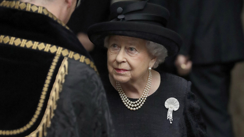 Queen Elizabeth II mourning outfit