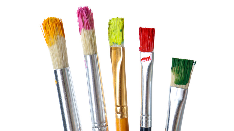 Paint brushes 