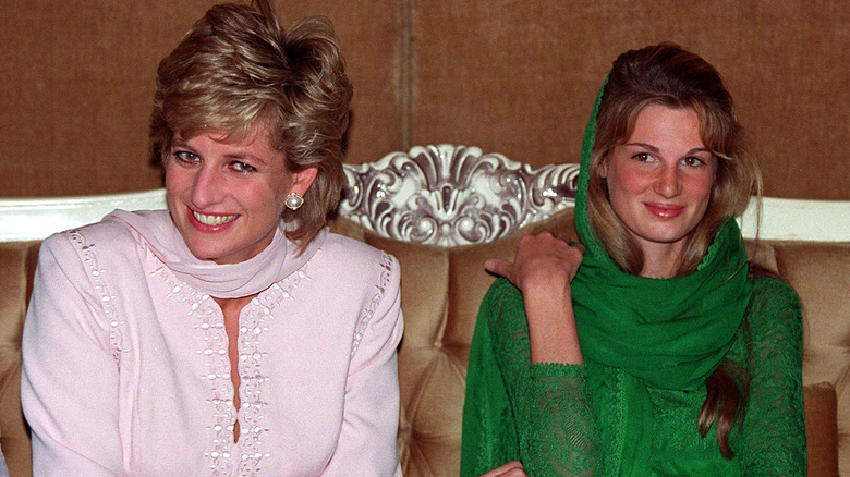 Diana and Jemima Khan smiling 