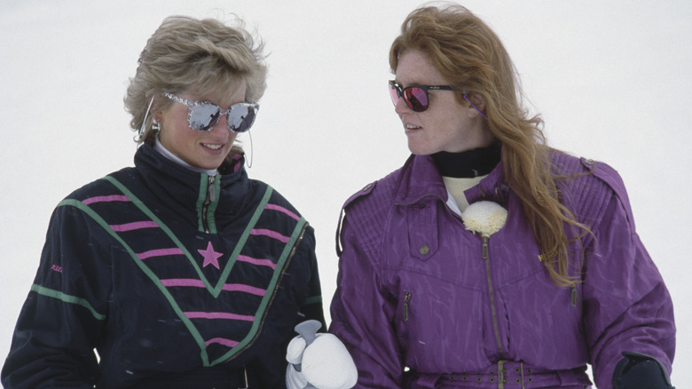 Sarah Ferguson and Diana skiing 