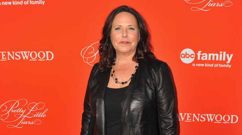 I Marlene King, writer of Now and Then and Pretty Little Liars