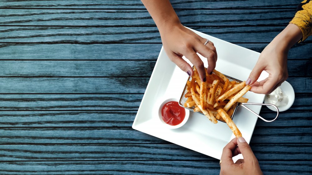 french fries and dips