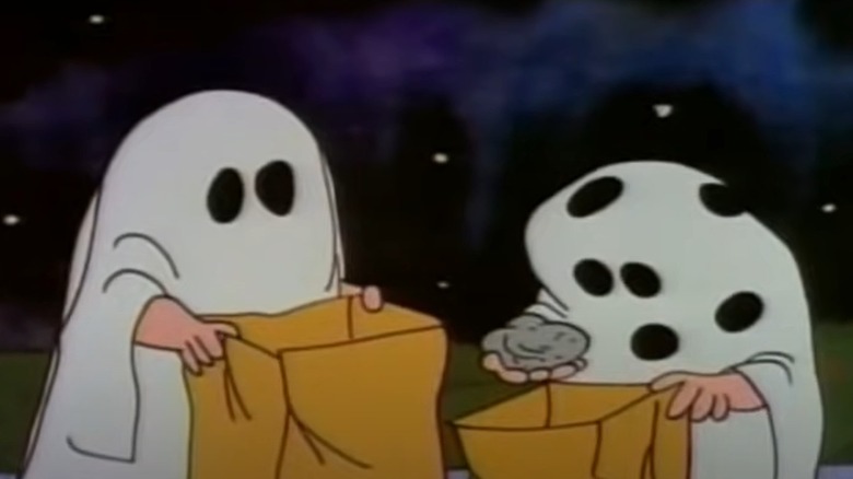 Charlie Brown gets a rock, It's the Great Pumpkin, Charlie Brown