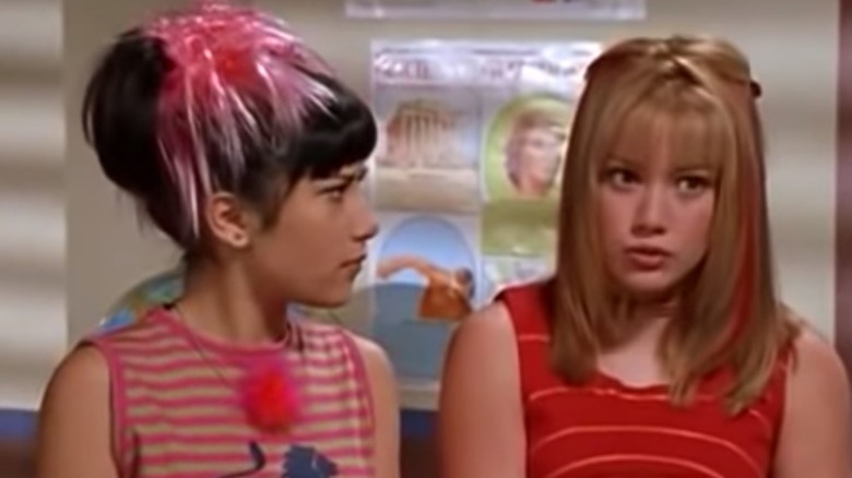 Lizzie Mcguire Things Only Adults Notice In The Iconic Disney Channel Show