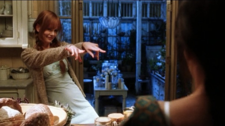 Gillian Owens in Practical Magic