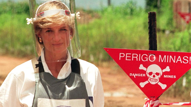 Princess Diana in Angola