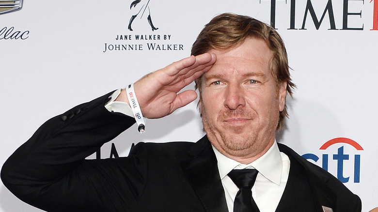 Chip Gaines at Time 100 saluting