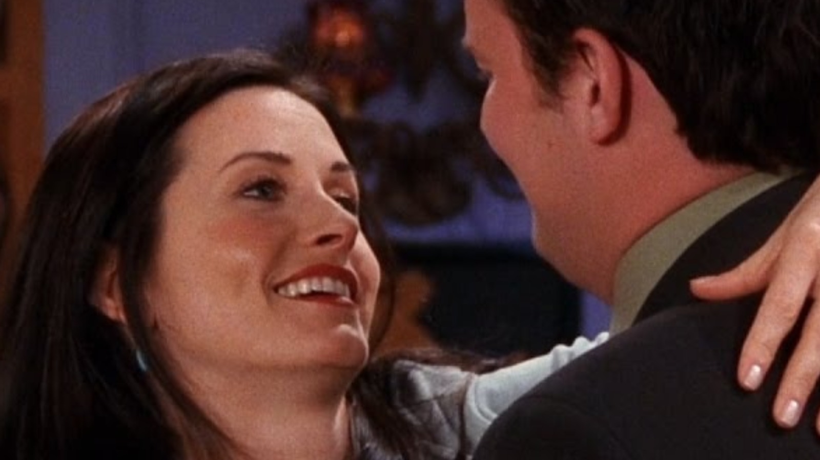 Things You Missed About Monica And Chandler's Relationship In Friends