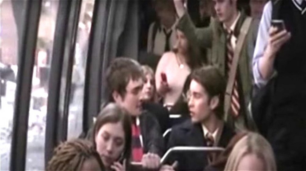 scene from the first episode of Gossip Girl