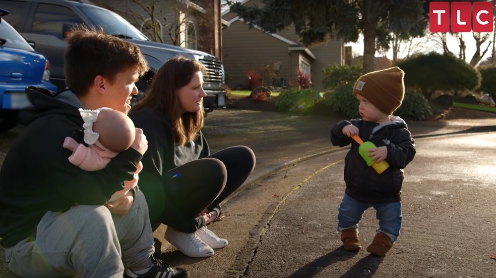 Tori and Zac Roloff with kids Jackson and Lilah